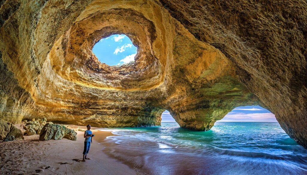 16 Beautiful Places to Visit in Portugal