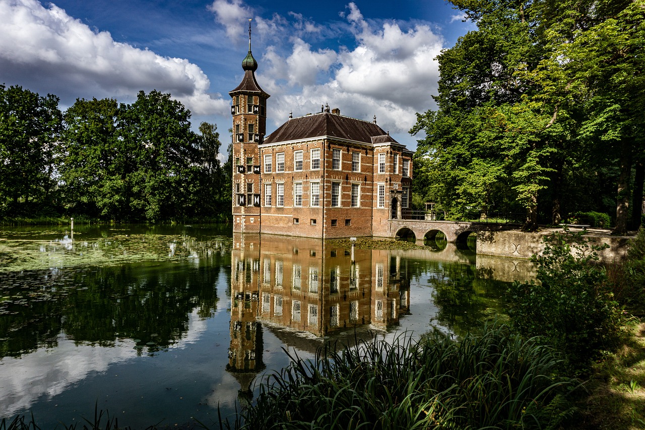 16 Beautiful Places to Visit in the Netherlands