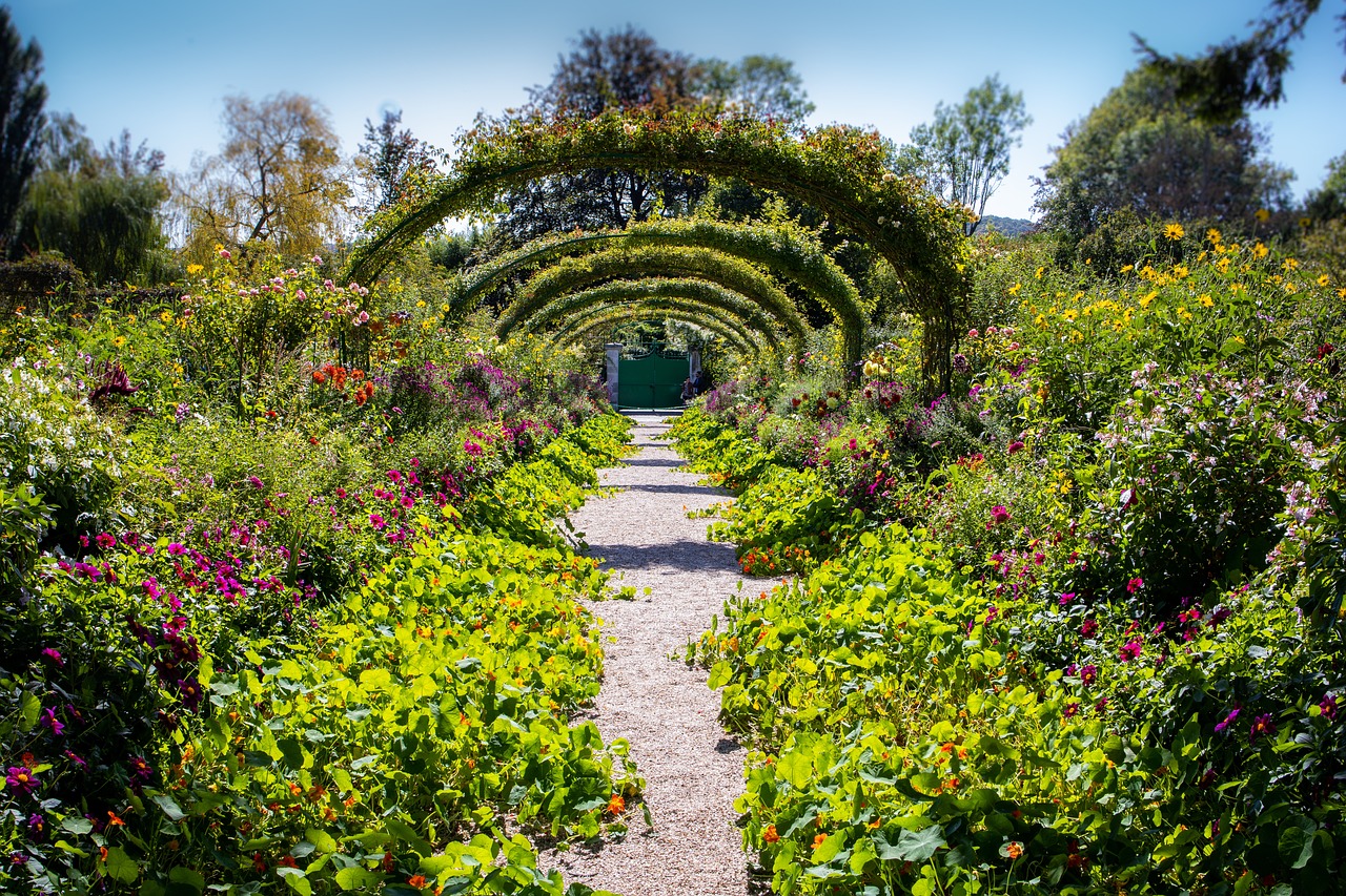 monet at giverny 4901340 1280