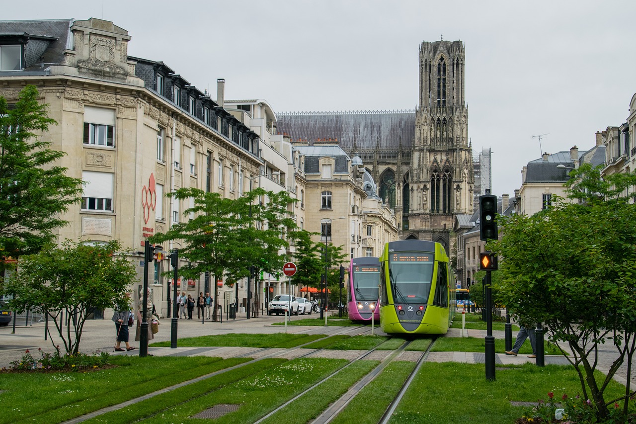 reims cathedral 6581656 1280